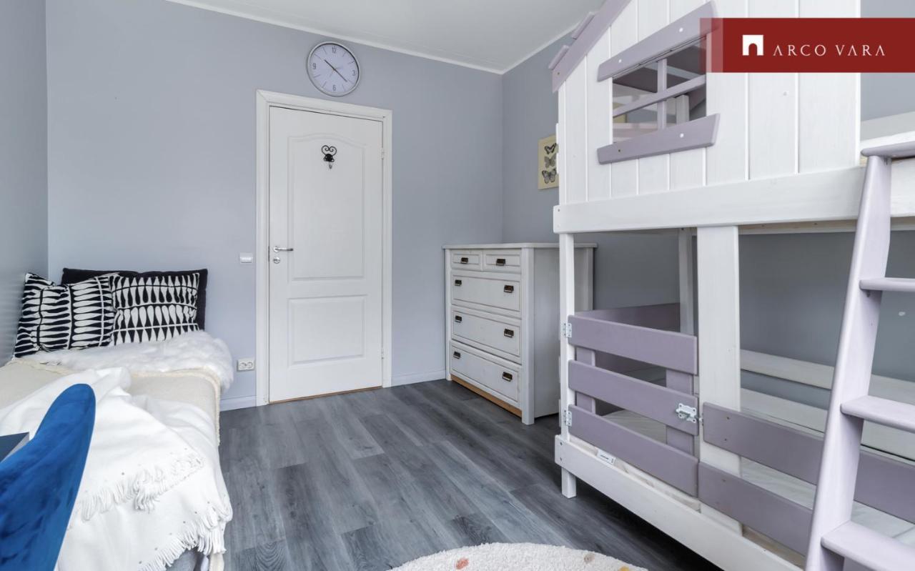 Apartment Teras *